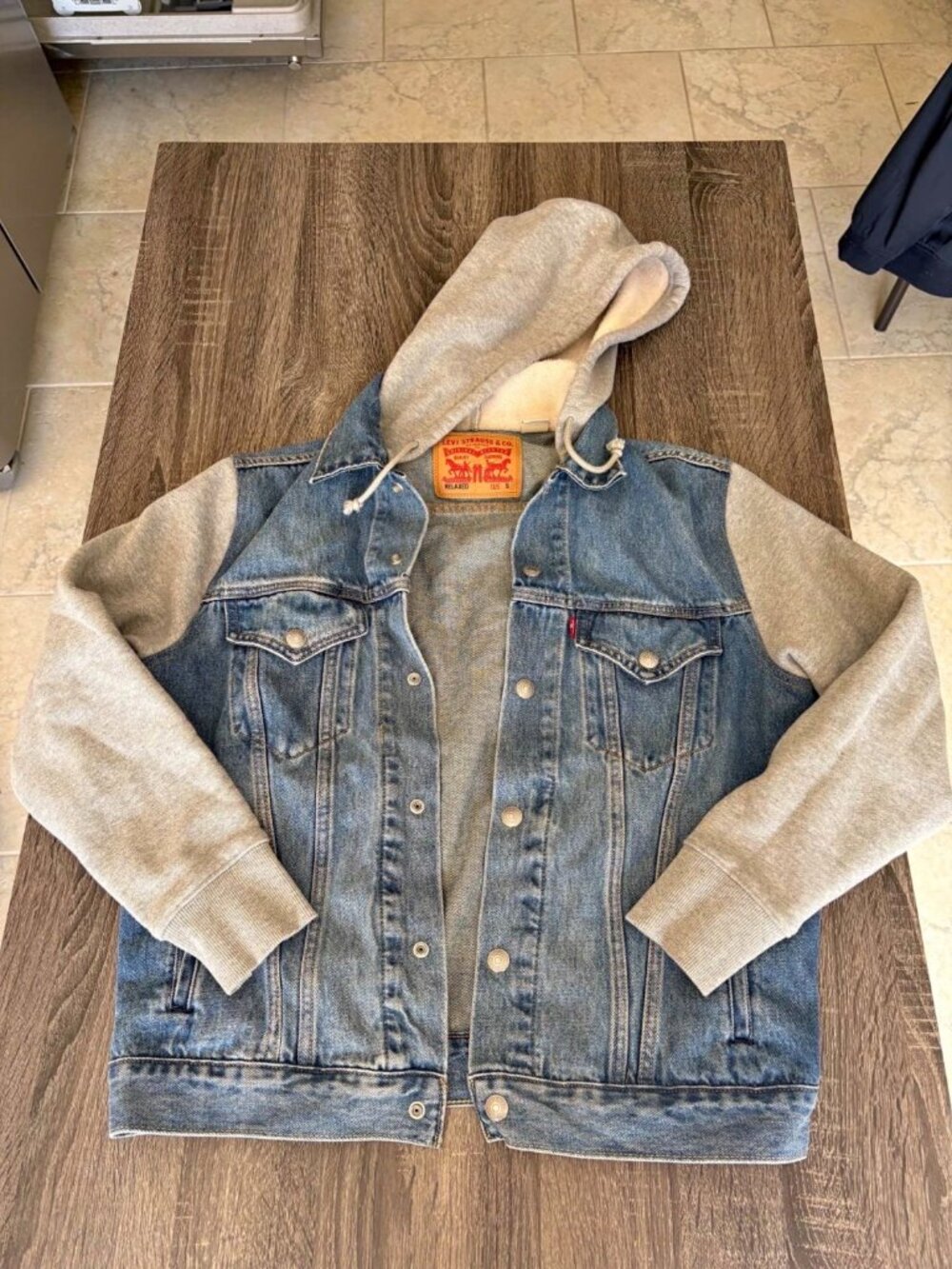 Levi's Hybrid Trucker Hoodie Denim Jacket